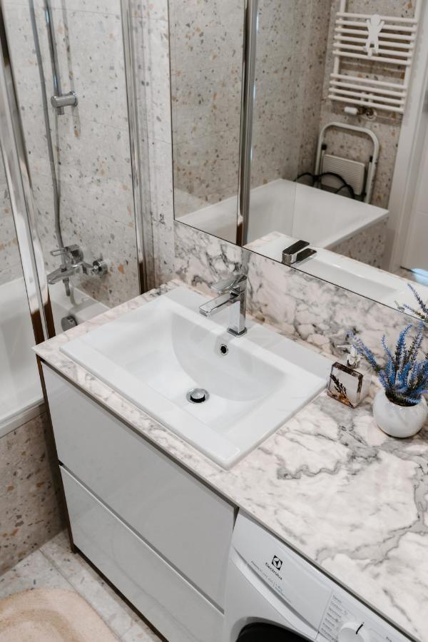 Apartment U Siebie W Domu. W Nowej Dzielnicy.