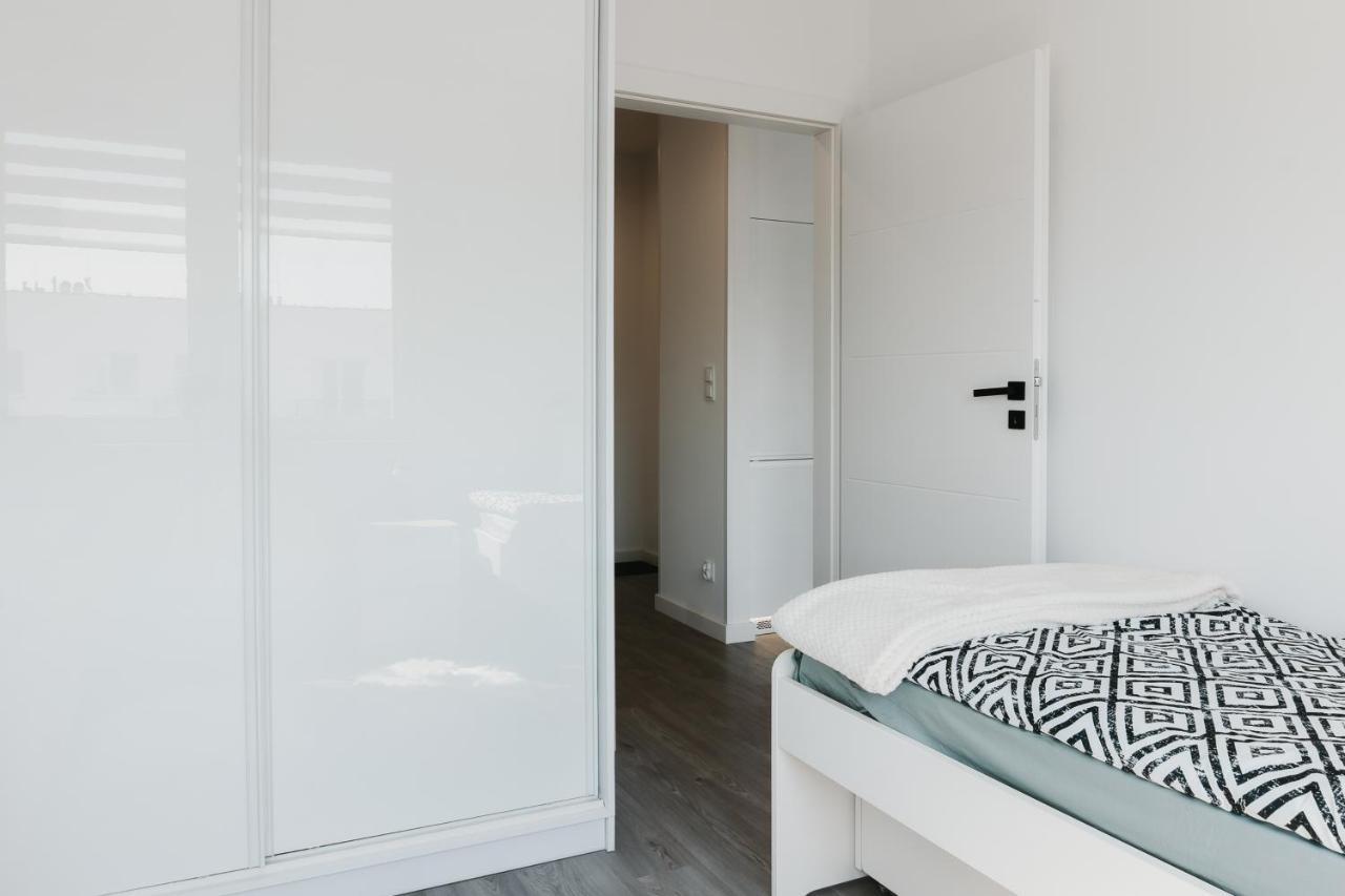 U Siebie W Domu. W Nowej Dzielnicy. Apartment